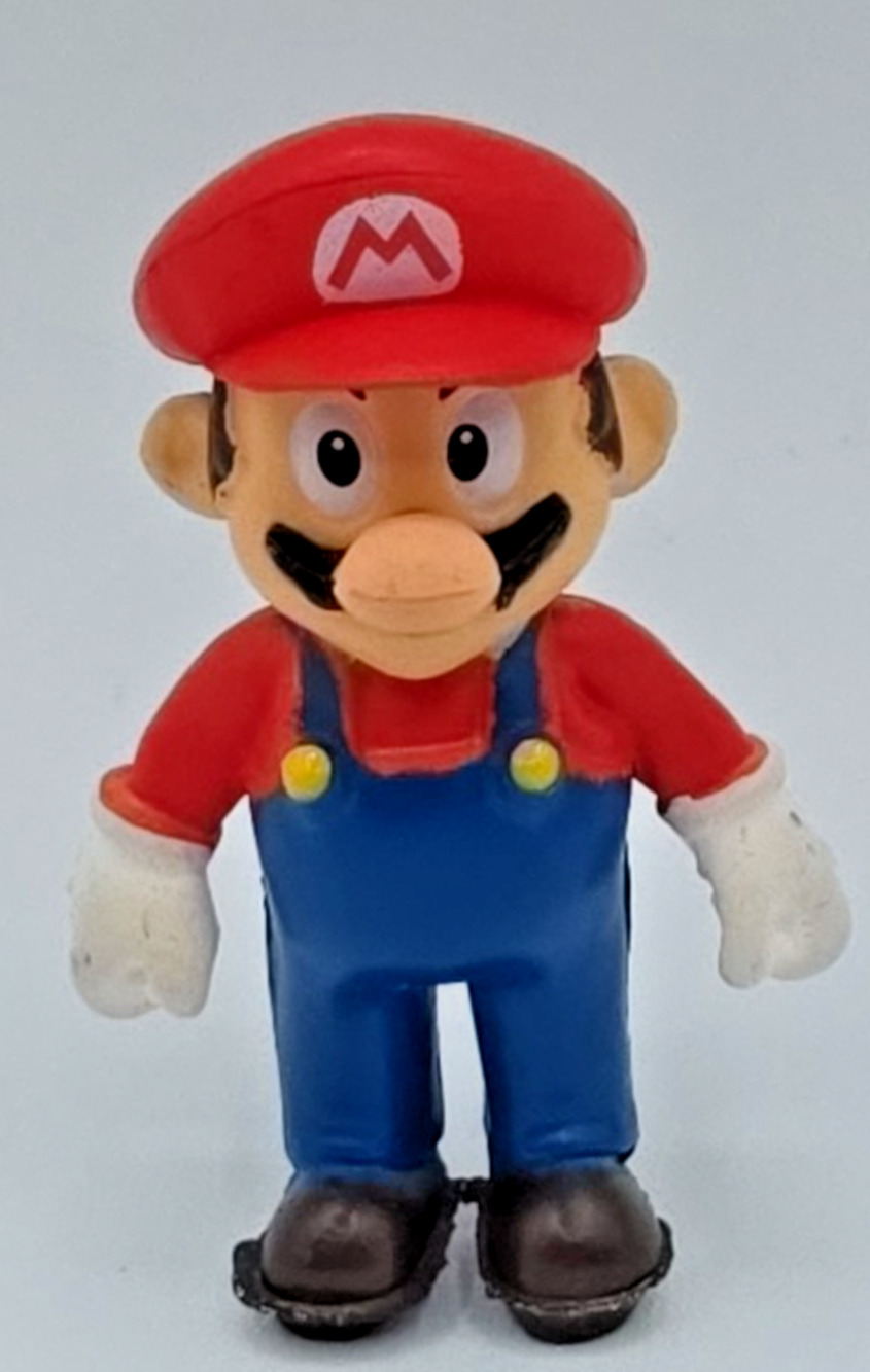 Jakks Pacific Nintendo Super Mario 2” Action Figure (2007)